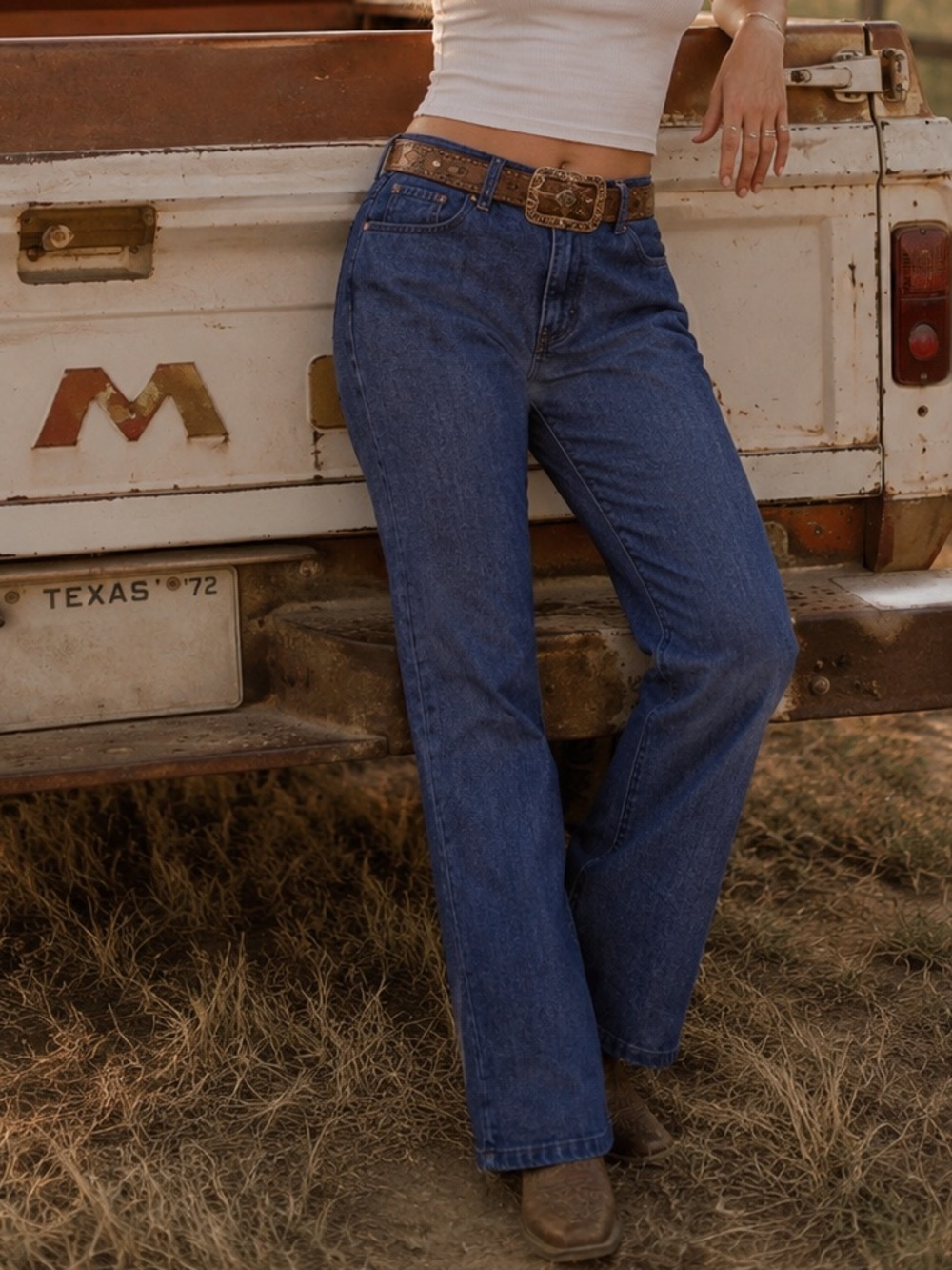 Wrangler Women’s Dark Wash Bootcut Jeans 32x28 Western Classic Denim